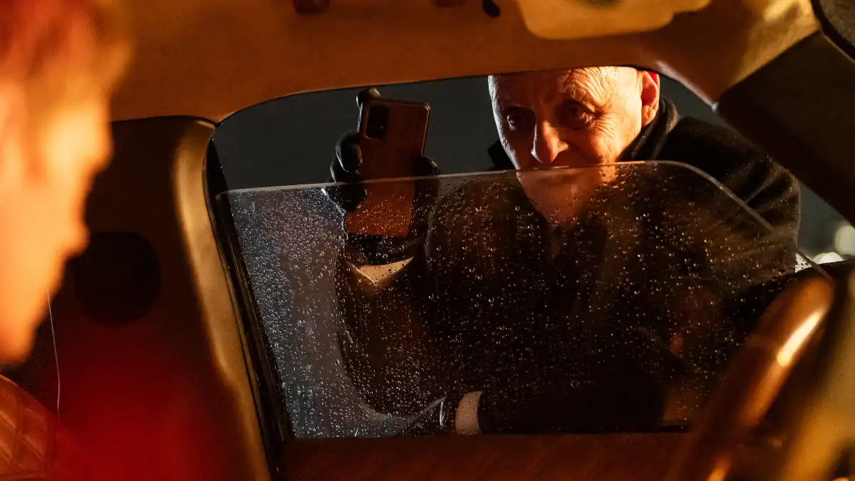 Conheça o caso real que inspirou ‘Confinado’, novo filme com Bill Skarsgard e Anthony Hopkins história é CHOCANTE