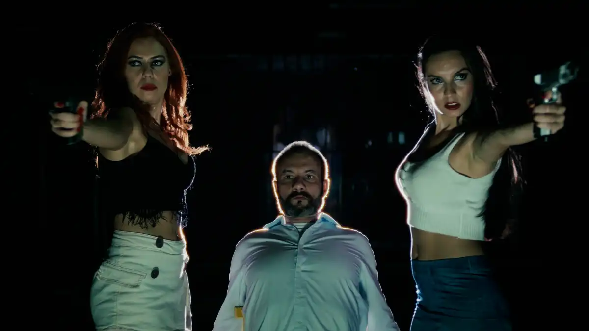 Confira a crítica do filme "Do Sul, A Vingança", comédia de ação brasileira de 2025 disponível para assistir nos cinemas.