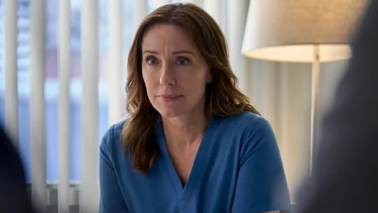Confira a crítica da série "Doc", drama médico de 2025 com Molly Parker disponível para assistir no Disney+.