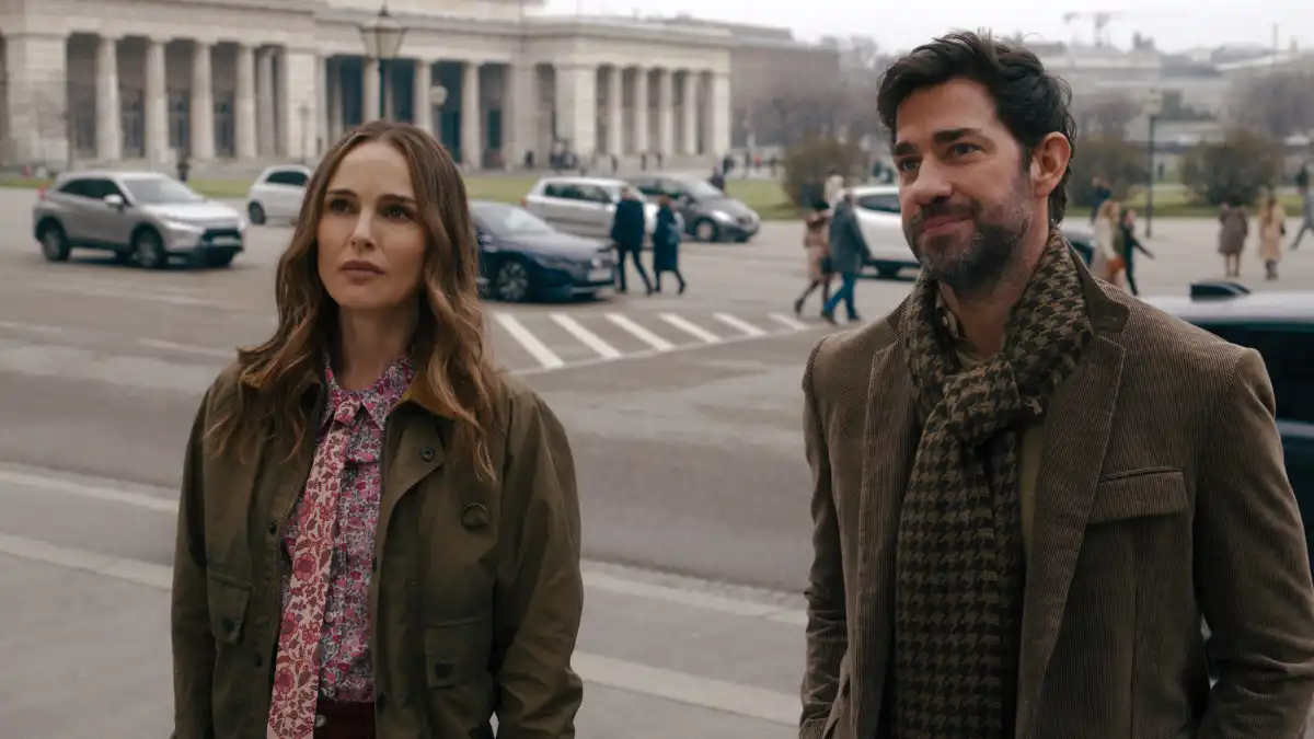 Natalie Portman e John Krasinski estrelam aventura de Guy Ritchie para Apple TV+ veja o trailer de ‘A Fonte da Juventude’