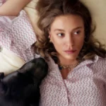 Confira a crítica da temporada 2 de "Próximo", série turca de 2025 disponível para assistir no catálogo da Netflix.