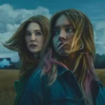 Confira a crítica do filme "Echo Valley", suspense com Julianne Moore e Sydney Sweeney, disponível para assistir na Apple TV+