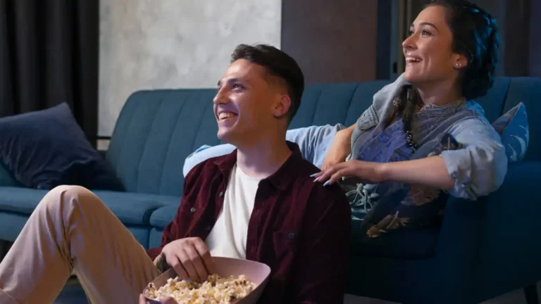 [LISTA] 15 séries para ver com seu amor no Dia dos Namorados