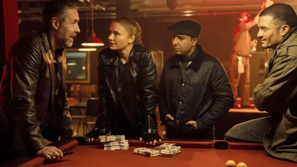 cena do filme "Improvisação Perigosa", comédia de ação de 2025 disponível para assistir no Prime Video