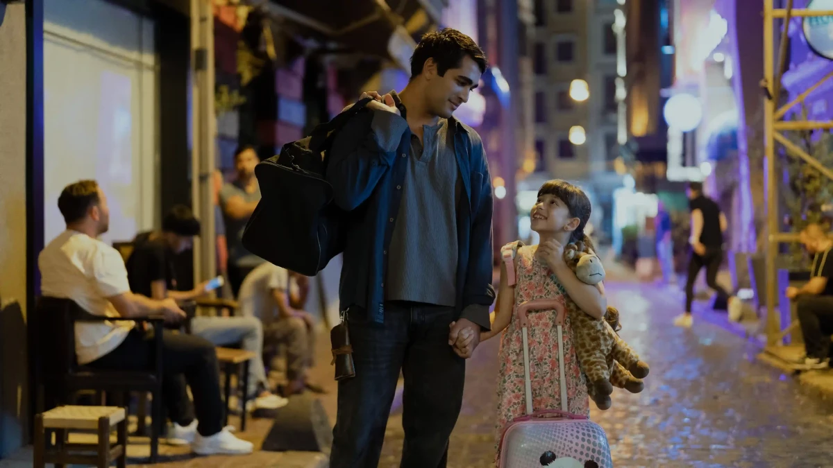 Cena do filme Um Homem Abandonado, da Netflix (2025) - Flixlândia (1)