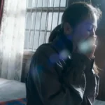 Cena da série dorama Todos os Crimes da Louva-a-Deus, da Netflix (2025) - Flixlândia (1)