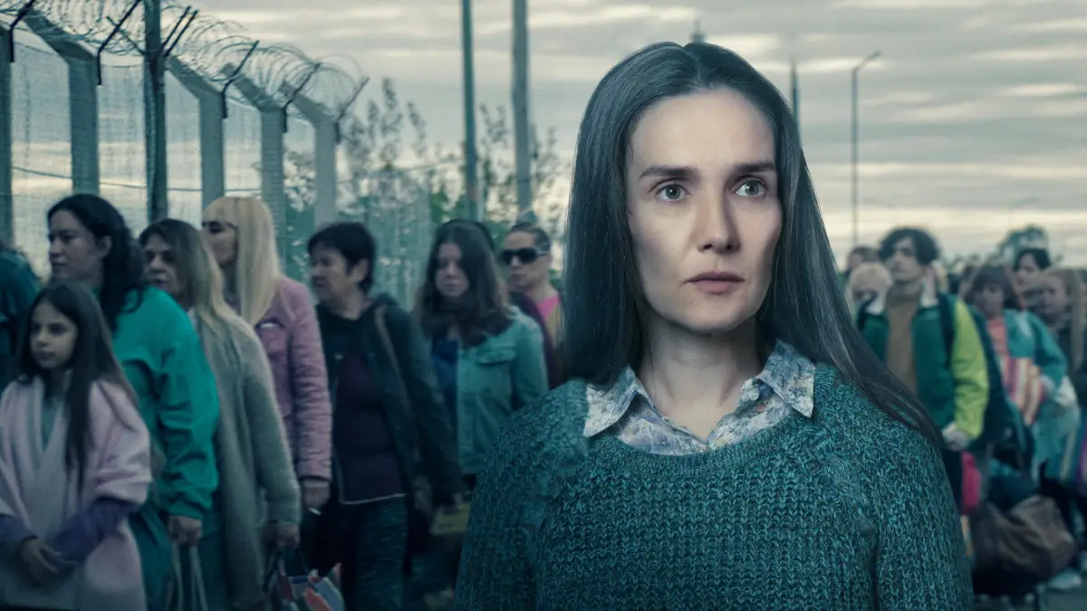 A Mulher da Fila crítica do filme Netflix 2025 Flixlândia