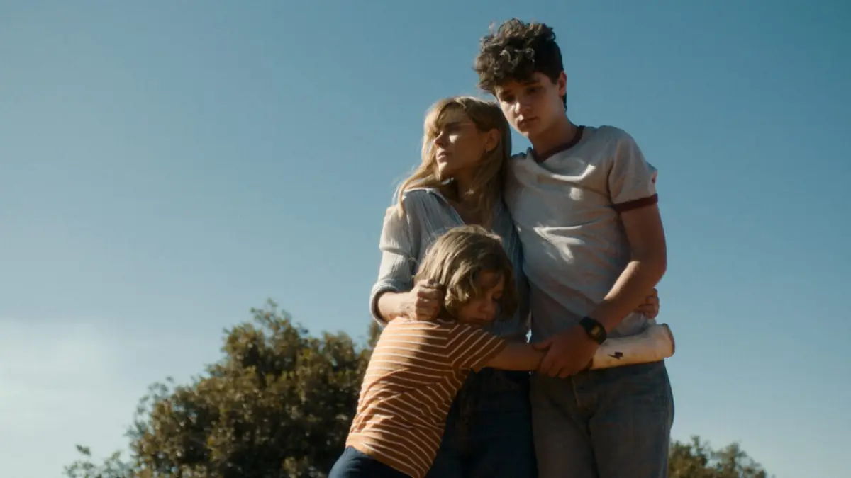 Crítica do filme brasileiro Pequenas Criaturas, vencedor do Festival do Rio 2025 - Flixlândia (1)