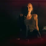 Leia a crítica do filme Presente Maldito (2025) - Flixlândia