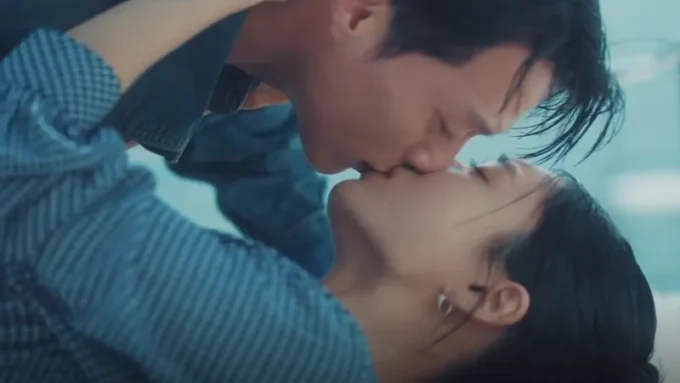 Beijo Explosivo resenha crítica do dorama série Netflix 2025