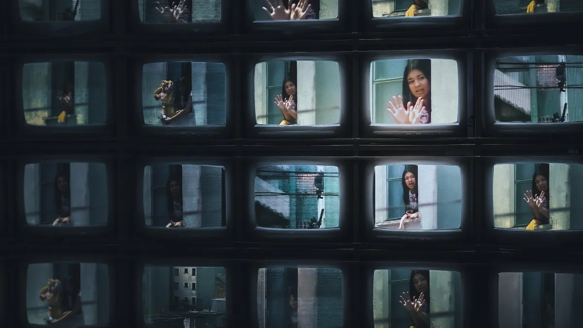 Caso Eloá - Refém ao Vivo resenha crítica do documentário, Netflix (2025) - Flixlândia