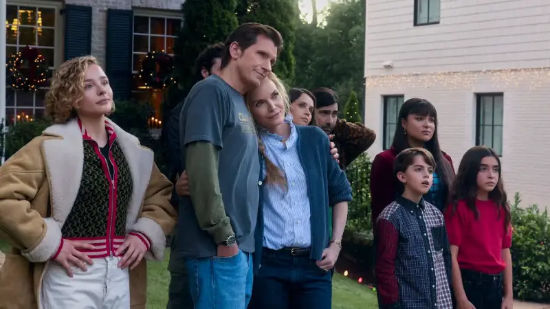 Um Natal Surreal resenha crítica do filme Prime Video 2025 Flixlândia (1)