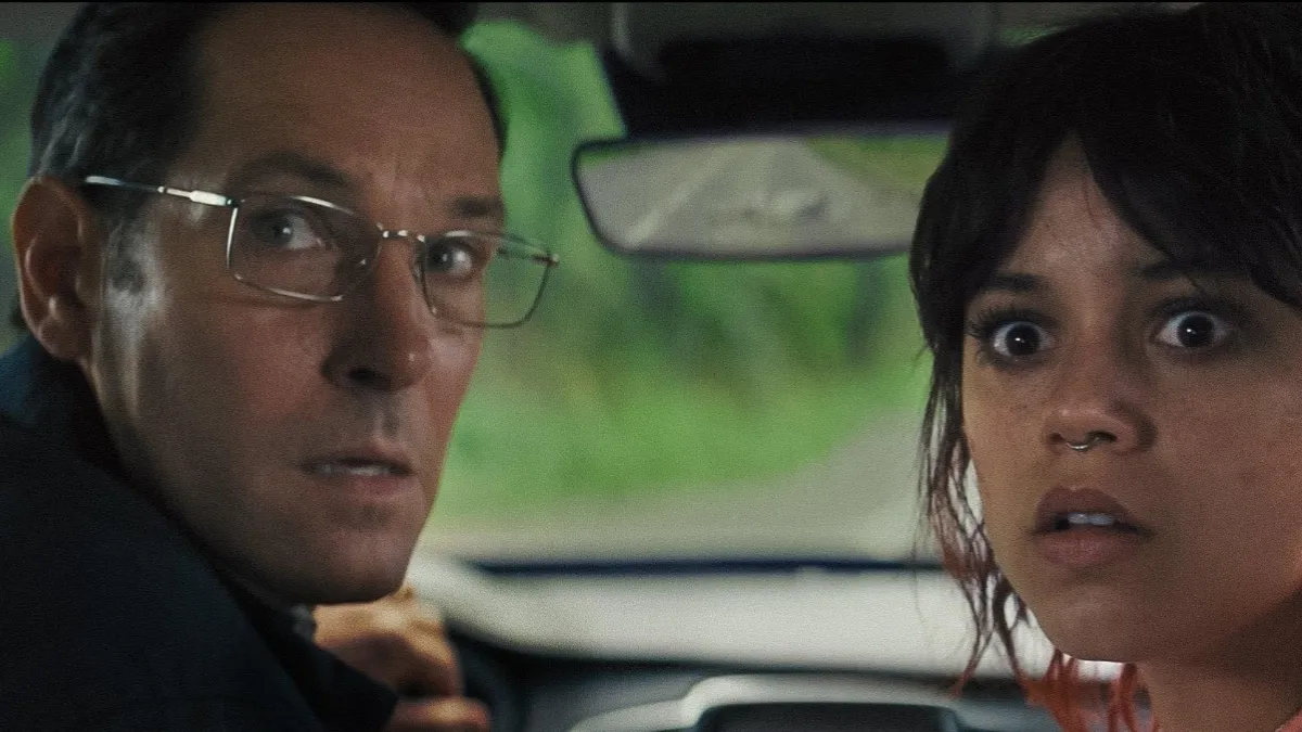 Comédia maluca, sombria e IMPERDÍVEL com Jenna Ortega e Paul Rudd chega ao streaming veja onde assistir