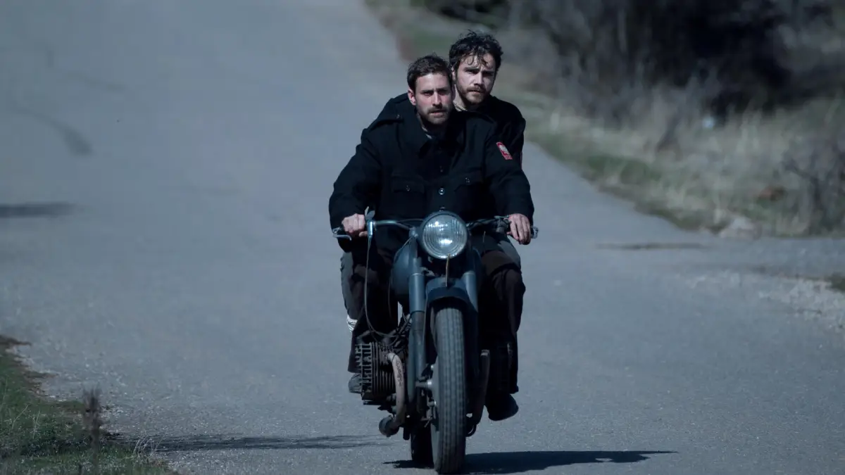 O Mundo Vai Tremer 2025 final explicado história real do filme Netflix - Flixlândia