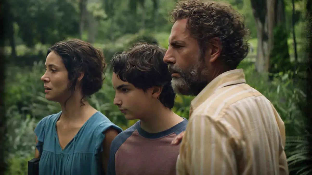 Zafari resenha crítica do filme 2026 Flixlândia