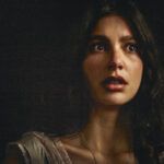 Algo Horrível Vai Acontecer crítica da série da Netflix 2026 - Flixlândia