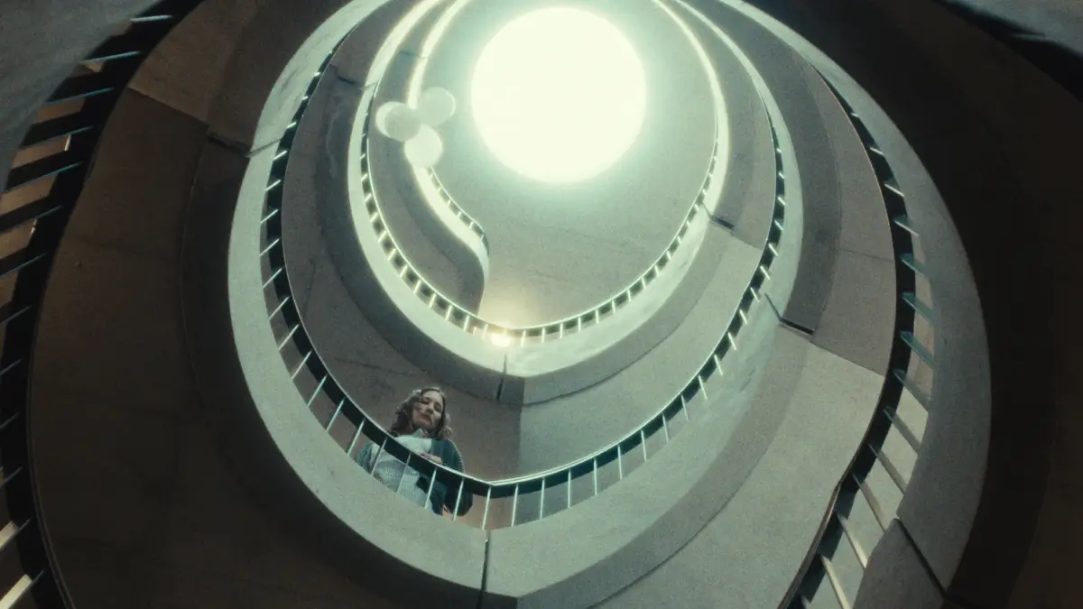 Mother's Baby crítica do filme 2026 - Marie Leuenberger (Julia) - crédito Autoral Filmes