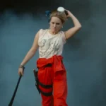 A Fúria De Becky crítica do filme 2023 - Flixlândia (1)