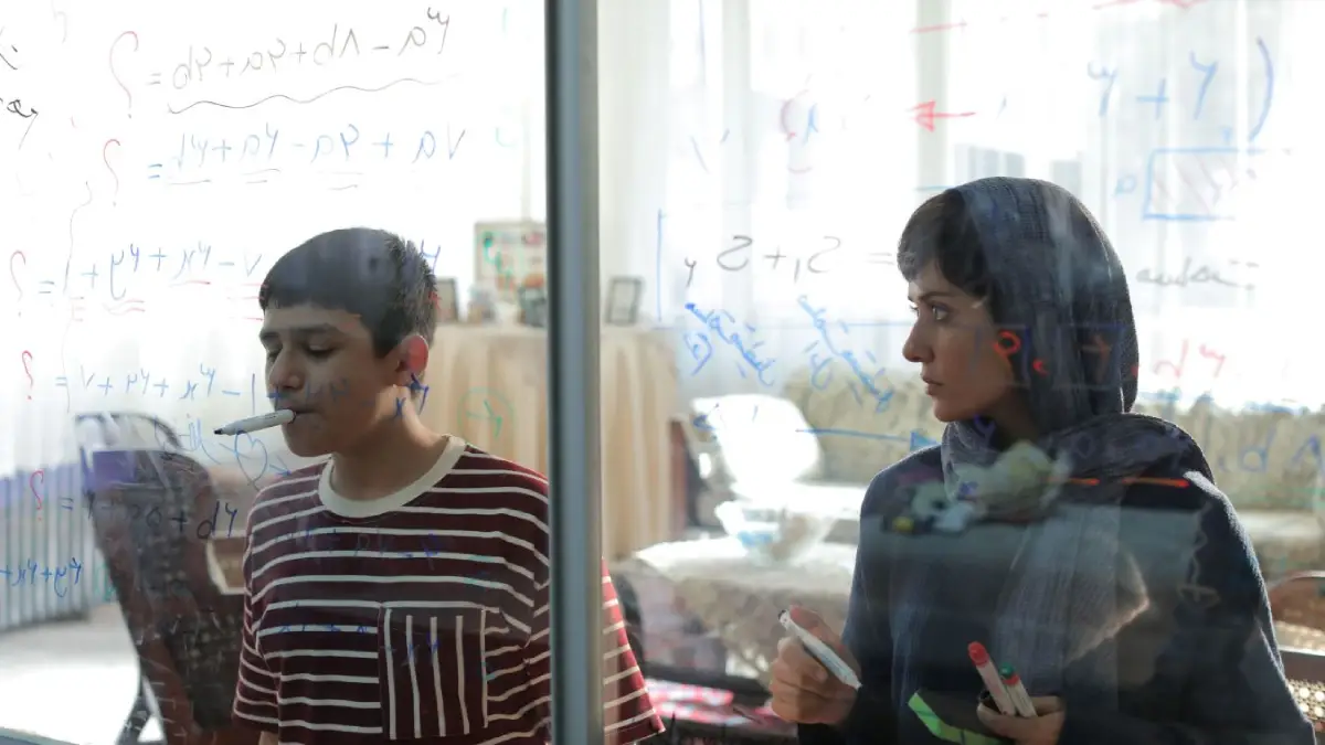 Mãe e Filho 2025 crítica do filme iraniano - Flixlândia