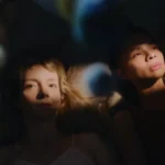 Eclipse - Direção Djin Sganzerla com Djin Sganzerla e Lian Gaia - crítica do filme brasileiro 2026 - Flixlândia