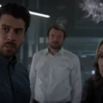 personagens com olhar fixo em cena da temporada 5 da série For All Mankind (1)