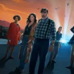 personagens da série de The Boroughs da Netflix posando para foto