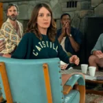 personagens de As Quatro Estações do Ano olham para trás em cena da temporada 2 da série