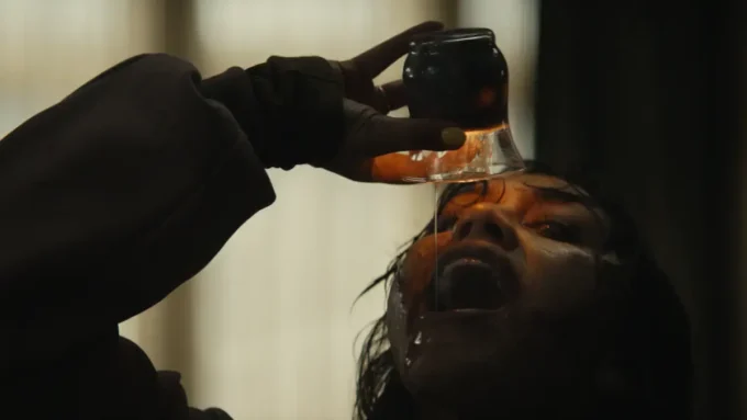 trailer do filme A Morte do Demônio Em Chamas 2026 - Flixlândia