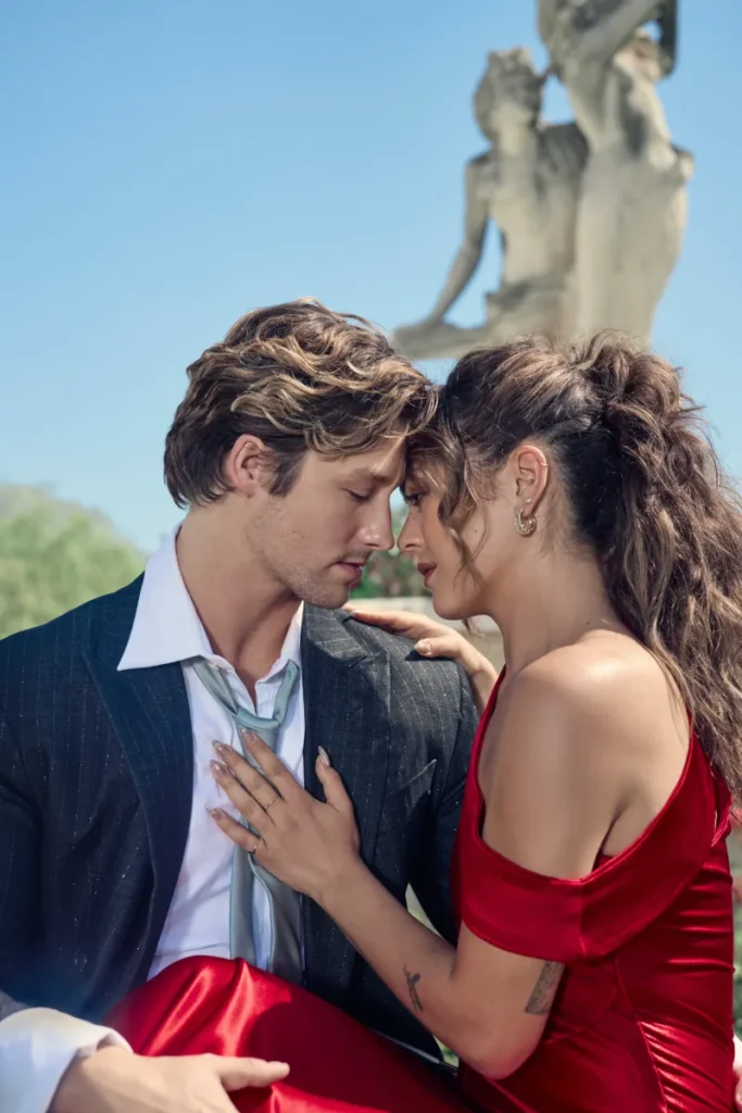 ‘Off Campus Amores Improváveis’ 2ª temporada tem novo casal protagonista confira (1)