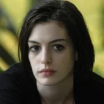 Anne Hathaway no filme O Casamento de Rachel