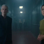 Peter Capaldi e Cush Jumbo no episódio 8, final da temporada 2 de Histórico Criminal do Apple TV