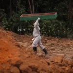 Anatomia do Caos crítica do filme documentário brasileiro de 2026