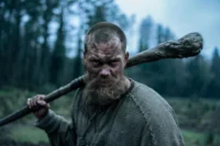 Bill Skarsgård em A Morte de Robin Hood
