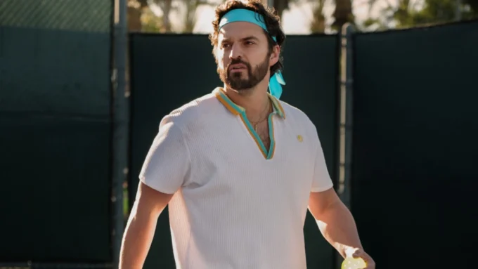 Jake Johnson em The Dink - A Última Chance do Apple TV 2026