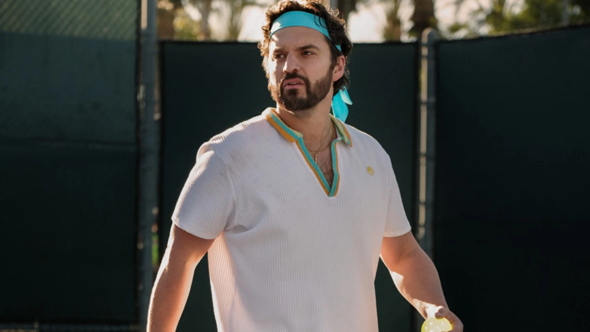 Jake Johnson em The Dink - A Última Chance do Apple TV 2026
