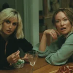 Penélope Cruz e Olivia Wilde em cena do filme O Convite, de 2026