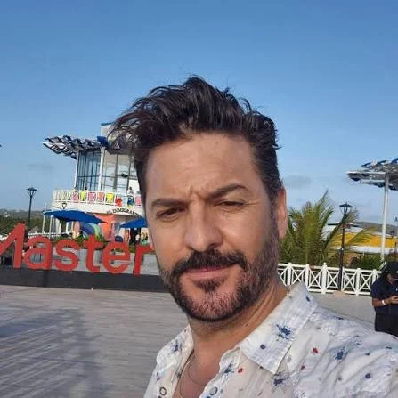 Rodrigo Candamil interpreta Alexander Orduz