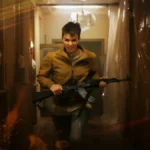 Ruby Rose em cena do filme A Protetora de 2020