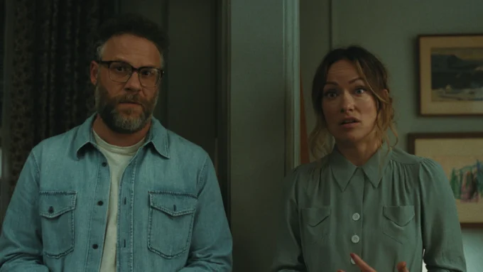 Seth Rogen e Olivia Wilde em cena do filme O Convite, de 2026