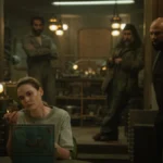 Sonita Henry, Rebecca Ferguson, Avi Nash, Rick Gomez, Common e Harriet Walter no episódio 5 da temporada 3 de Silo no Apple TV