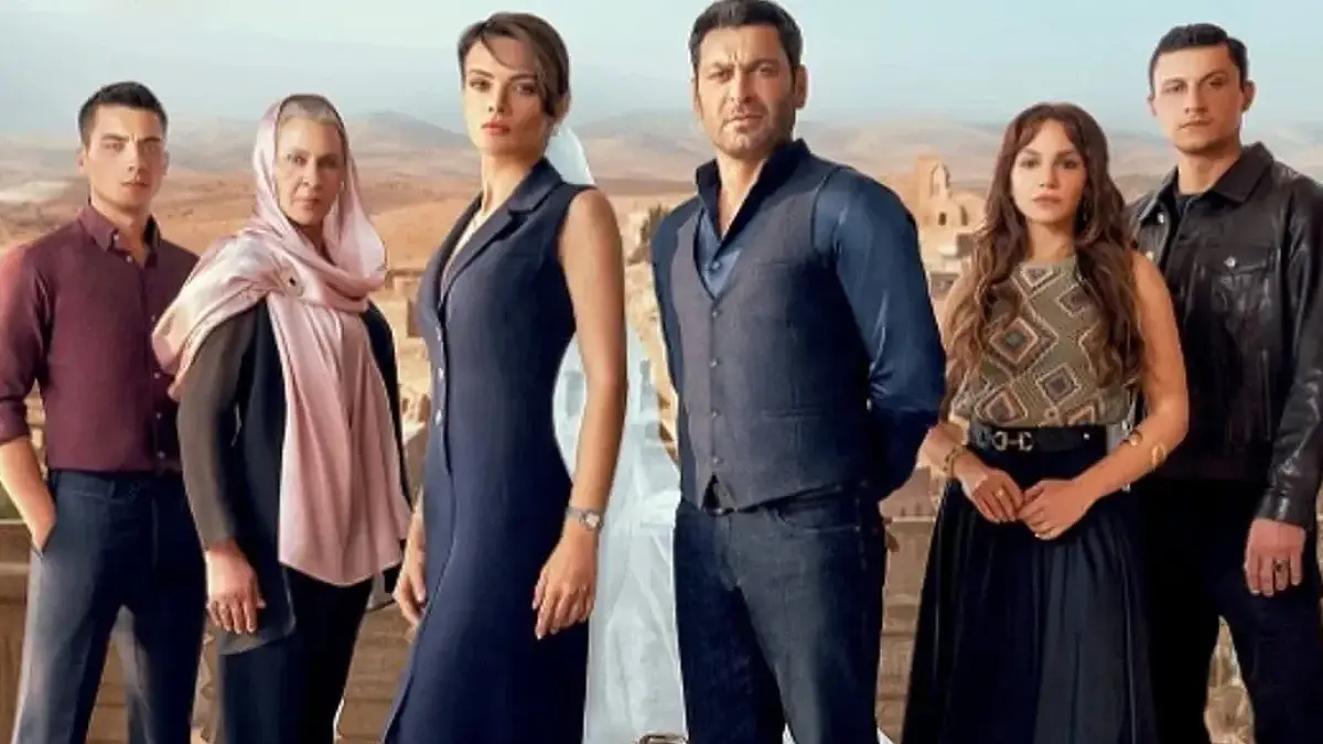 Uzak Şehir Longe Demais novela turca da HBO Max