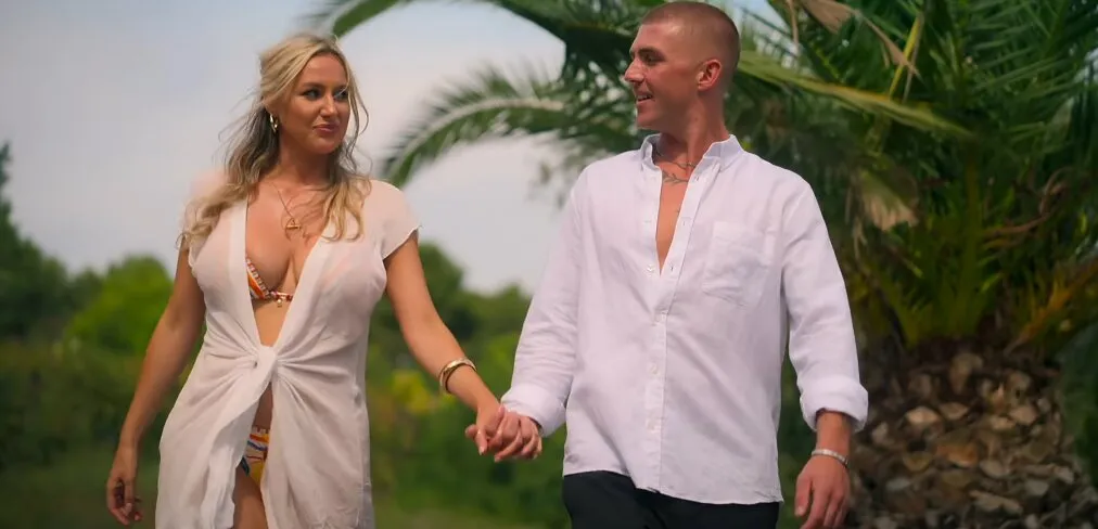Faye Domaille e Jack Bradshaw no elenco de Casamento às Cegas: Reino Unido 3 temporada