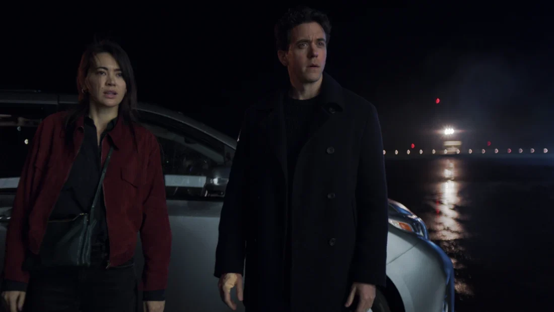 Jessica Henwick e Ashley Zukerman no episódio 6 da temporada 3 de Silo no Apple TV