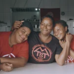 Não Existe Almoço Grátis filme documentário