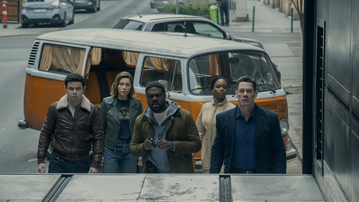Arturo Castro, Jessica Biel, Sam Richardson, Teyonah Parris e John Cena em Matchbox - O Filme