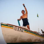 Filipe Bragança como Amyr Klink no filme 100 Dias
