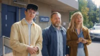 Leo Simon, Axel Stein e Heike Makatsch no episódio 1 da temporada 2 de Onde Está a Wanda