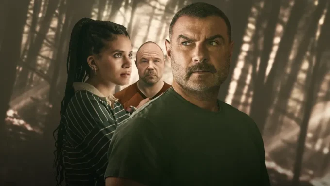 Liev Schreiber, Zazie Beetz e Stephen Graham em cena da série Noturno do Apple TV